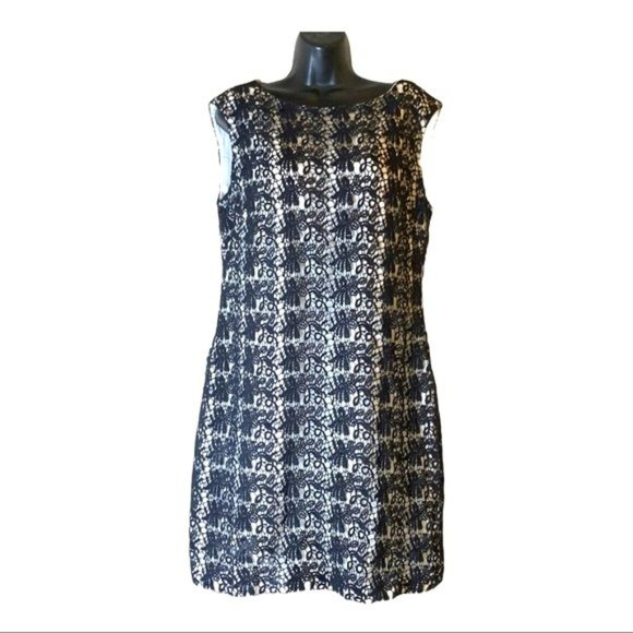 Vince Camuto Dresses & Skirts - Vince Camuto Black & White Lace Dress Size 12
